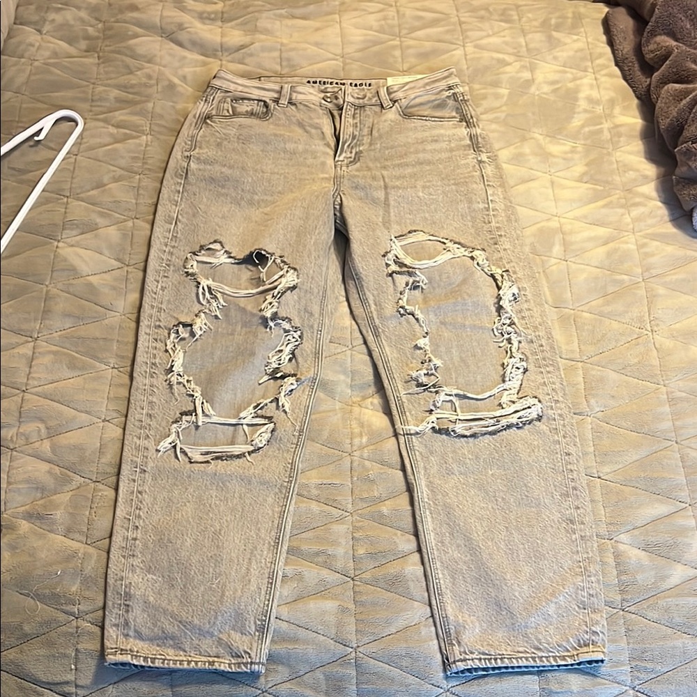 Distressed Light Blue Jeans